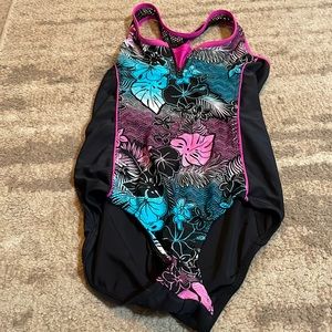 One price Hawaiian pattern swimsuit
